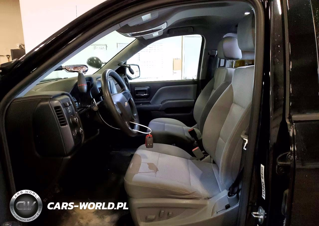 2018 Chevrolet Silverado K1500 VIN:1GCVKNEC5JZ343996 - 7