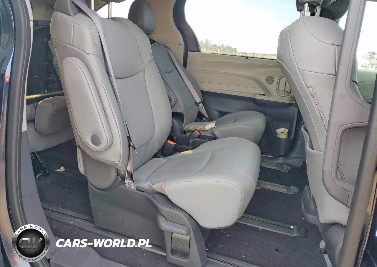 2024 Toyota Sienna VIN:5TDJSKFC8RS141355 - 11