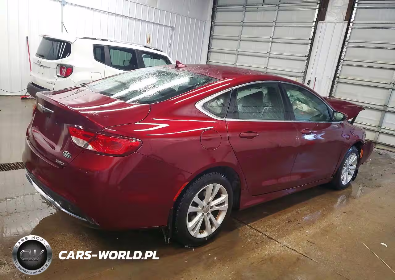 2016 Chry 200 Limite VIN:1C3CCCAB4GN142245 - 3