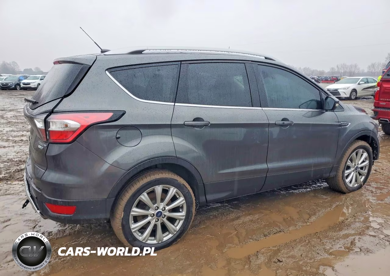 2017 Ford Escape Titanium VIN:1FMCU9JD8HUC94948 - 3