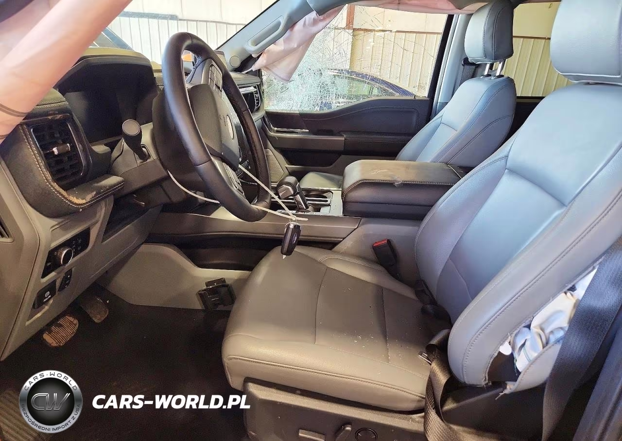 2025 Ford F150 Lightning Xlt VIN:1FT6W3LU9SWG09063 - 7