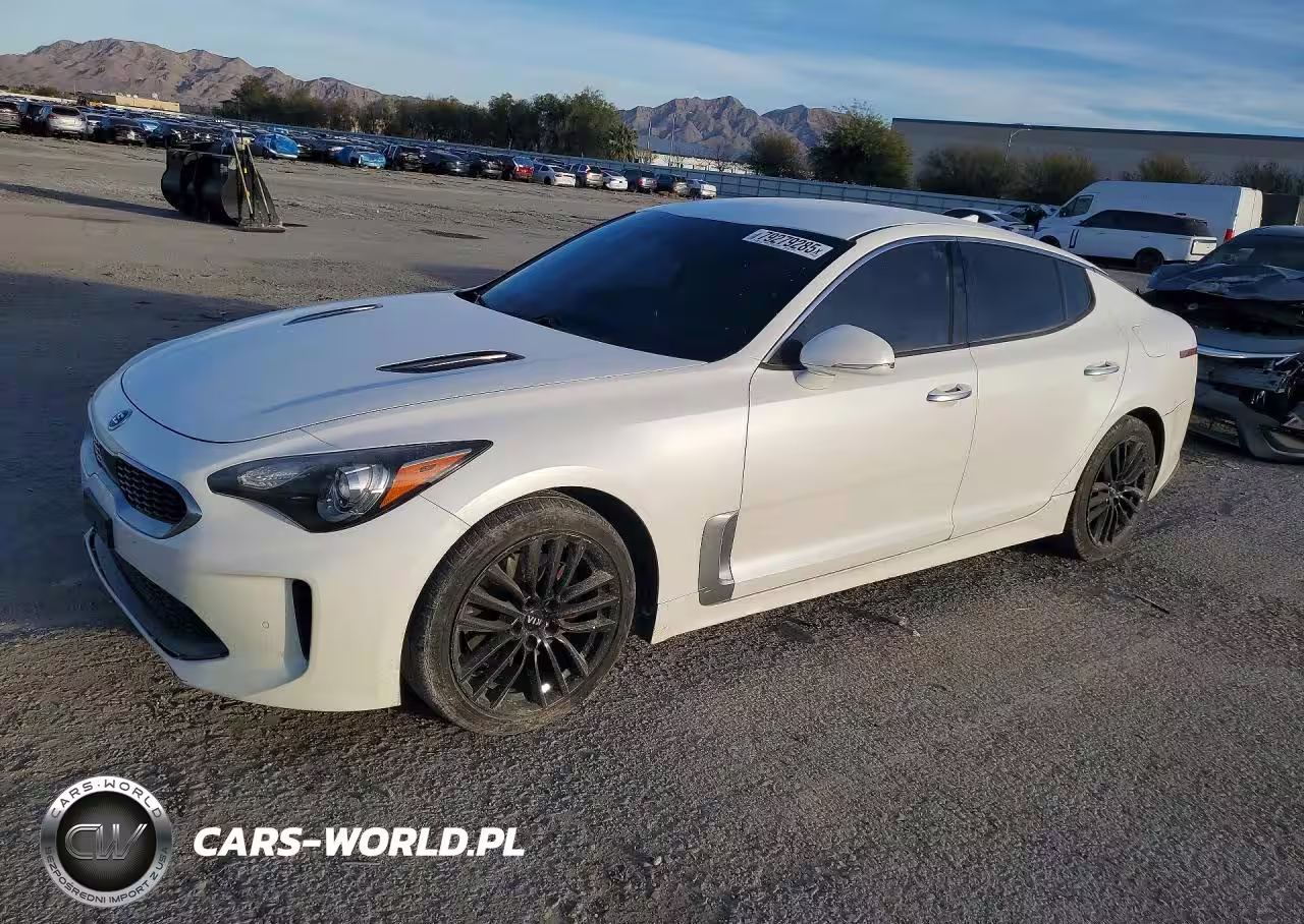 2018 Kia Stinger Base