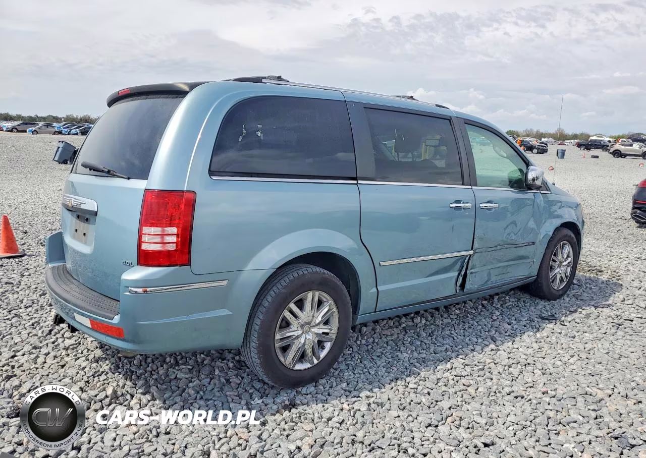2008 Chrysler Town & Country Limited VIN:2A8HR64X48R747517 - 3