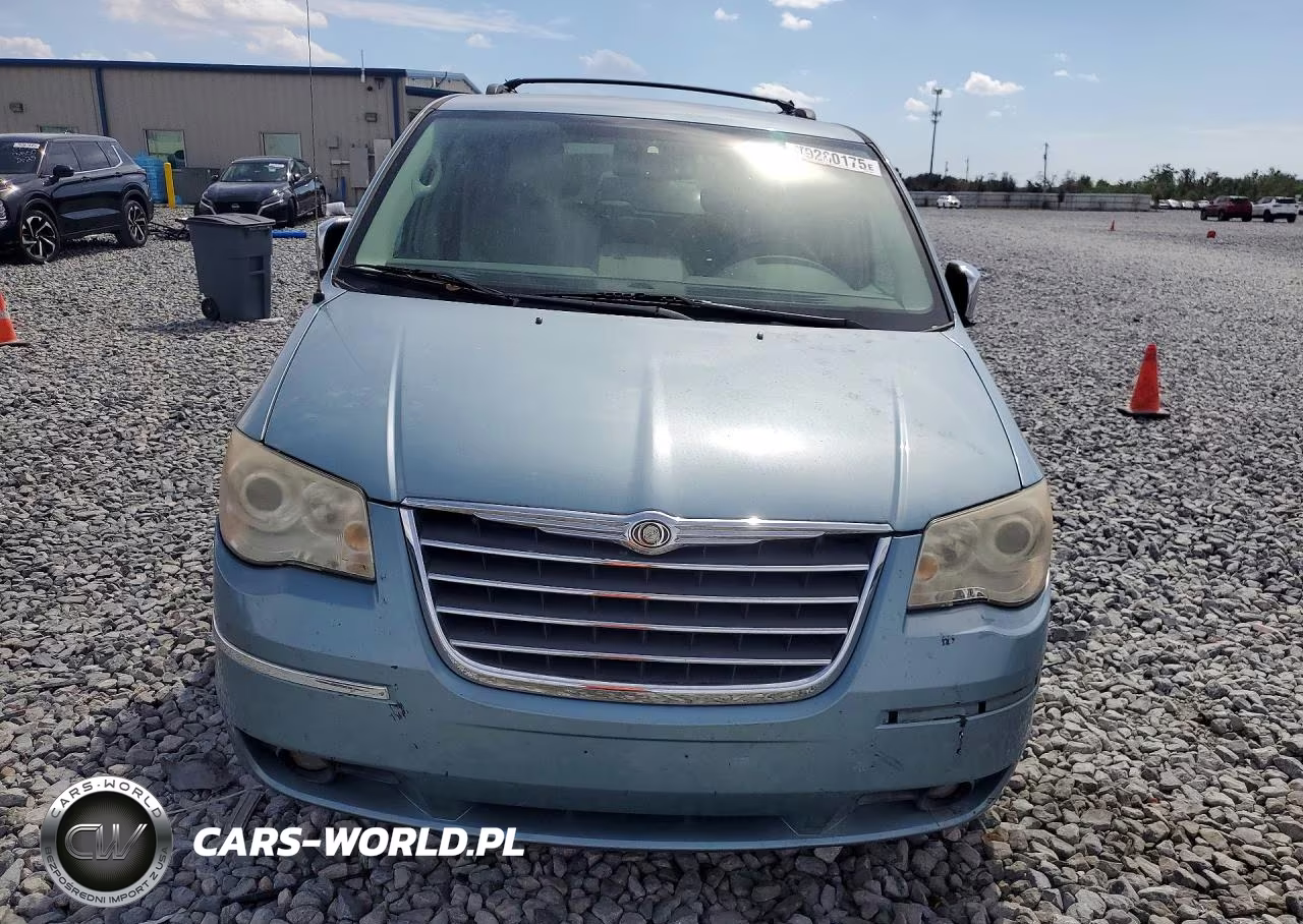 2008 Chrysler Town & Country Limited VIN:2A8HR64X48R747517 - 5