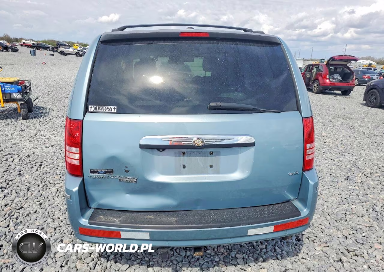2008 Chrysler Town & Country Limited VIN:2A8HR64X48R747517 - 6