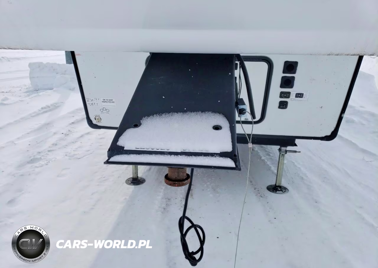 2023 Forest River Sabre Camper VIN:5ZT3SR2B1P6113097 - 7