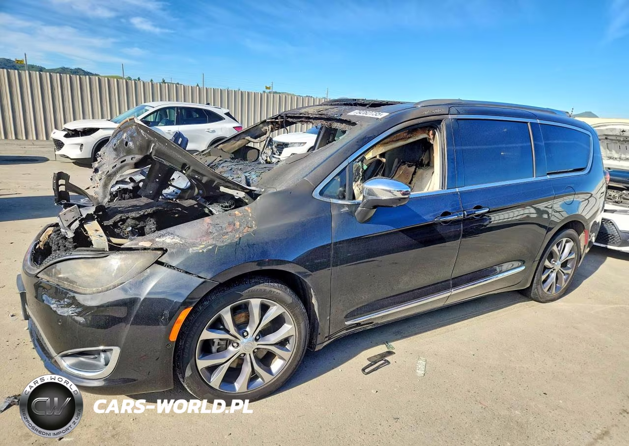 2017 Chrysler Pacifica Limited – zdjęcie 1 z 13