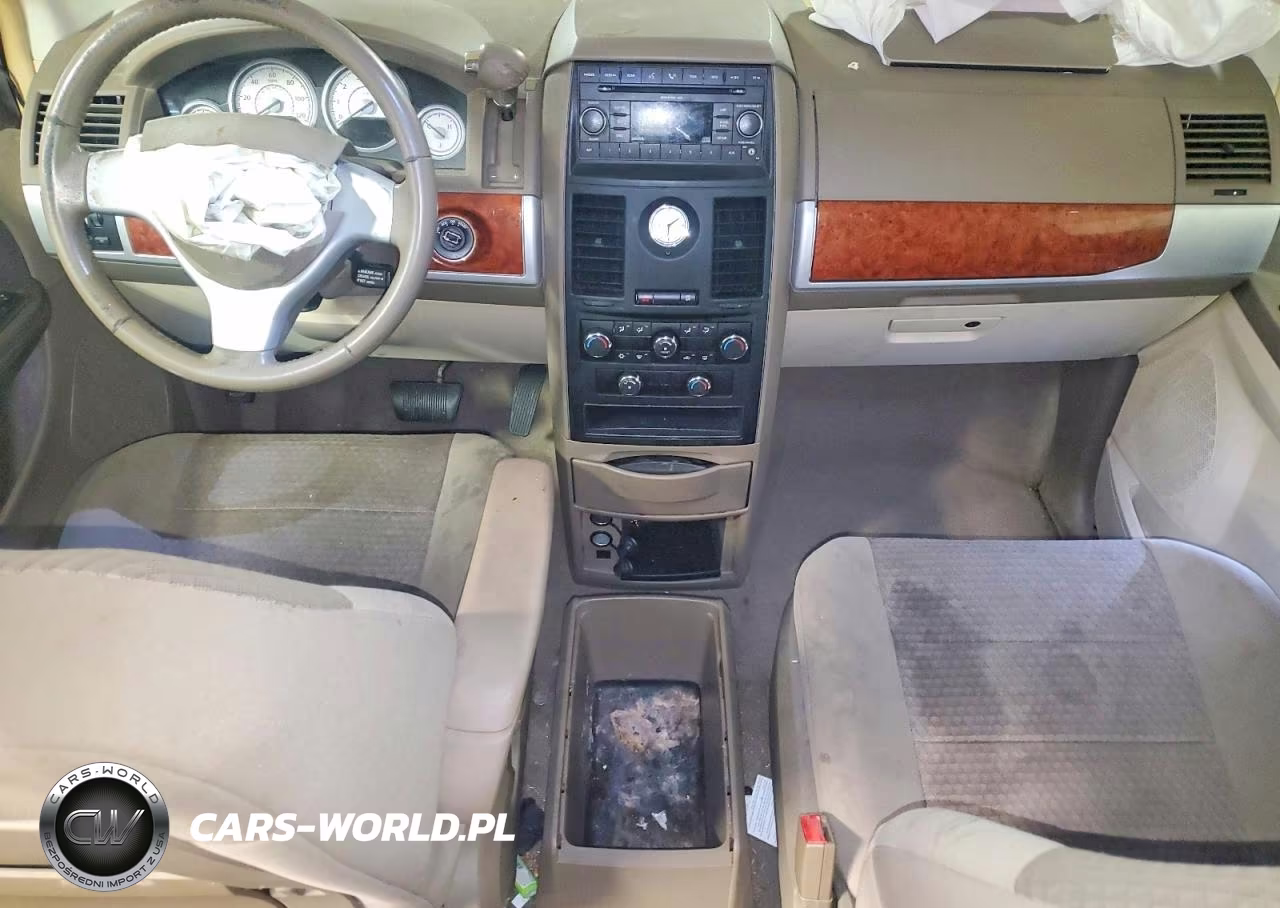 2008 Chrysler Town & Country Touring VIN:2A8HR54P88R830667 - 8