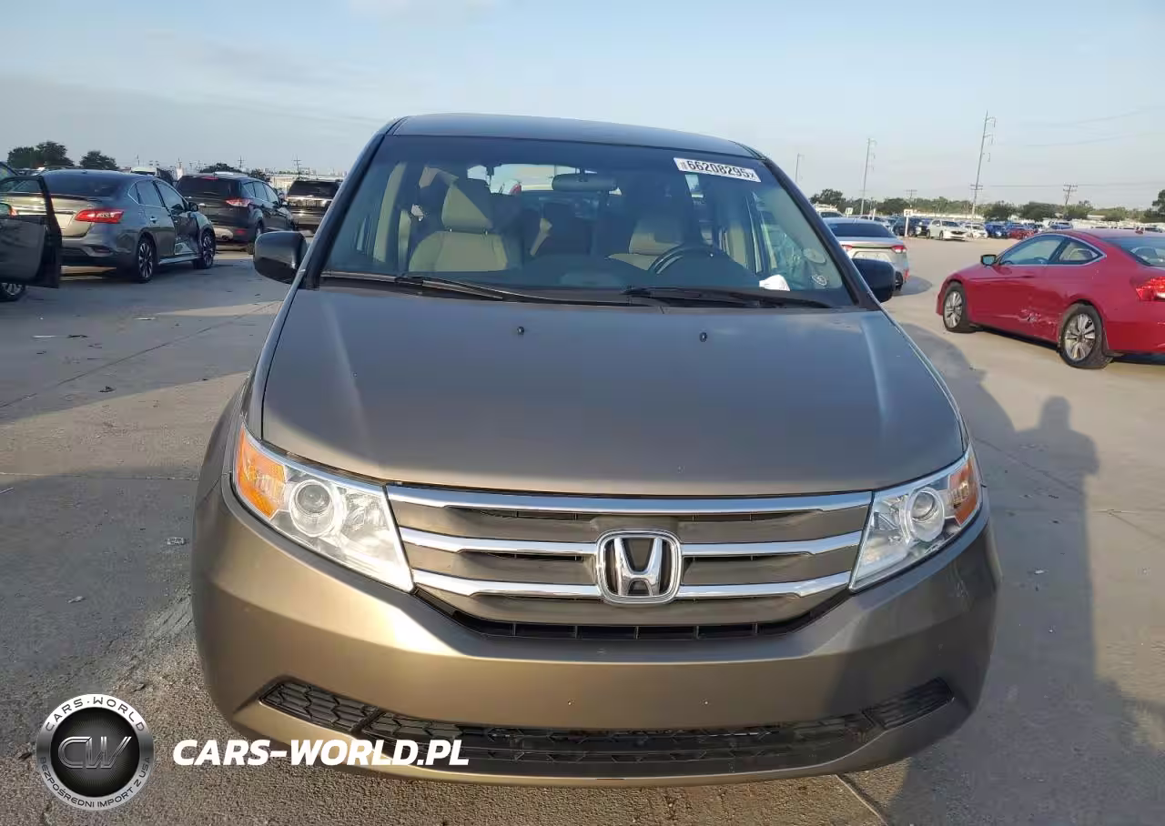 2011 Honda Odyssey Ex VIN:5FNRL5H45BB079589 - 10