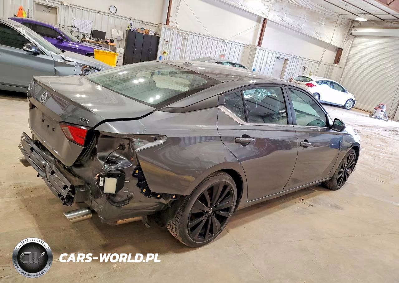 2020 Nissan Altima 2.5 Sr VIN:1N4BL4CV8LN311090 - 3