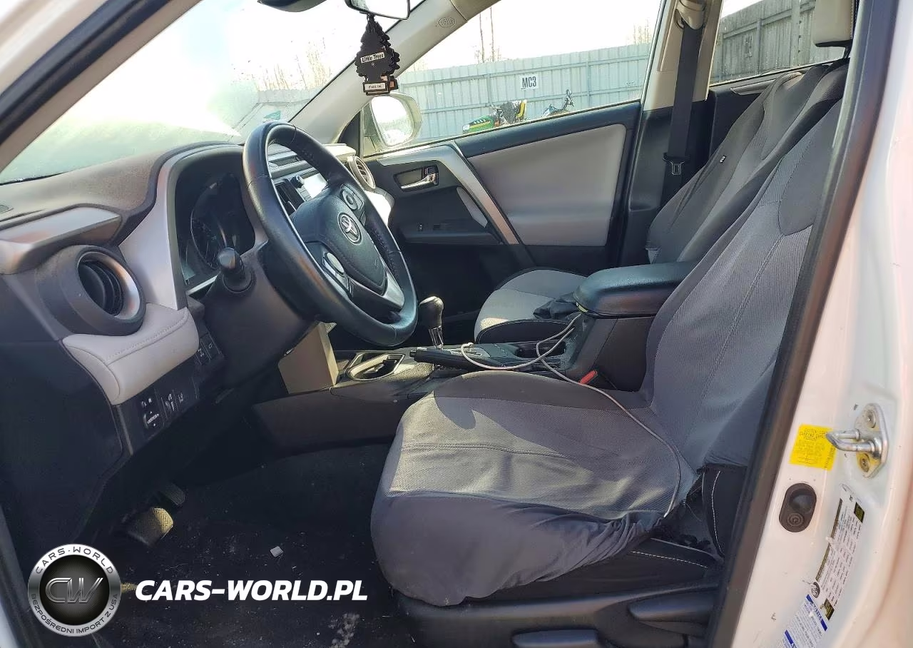 2017 Toyota Rav4 Xle VIN:2T3RFREV8HW679778 - 7