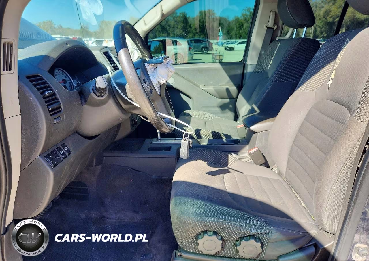 2018 Nissan Frontier Pro-4X VIN:1N6AD0EV5JN731070 - 7