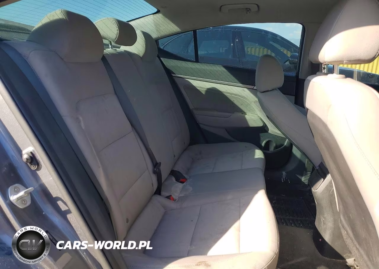 2018 Hyundai Elantra Sel VIN:5NPD84LF0JH357927 - 10