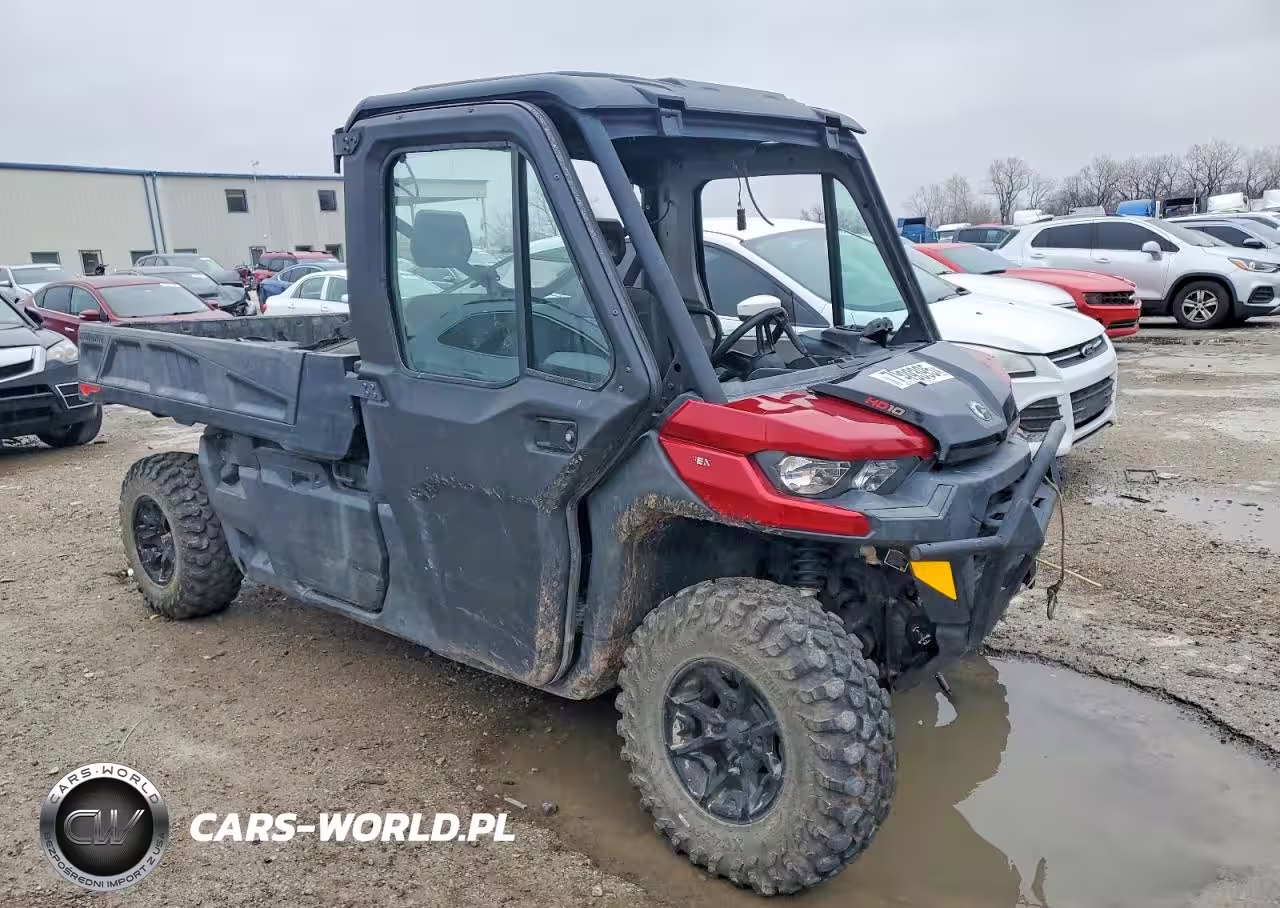 2020 Can-Am Defender Utility Vehicle