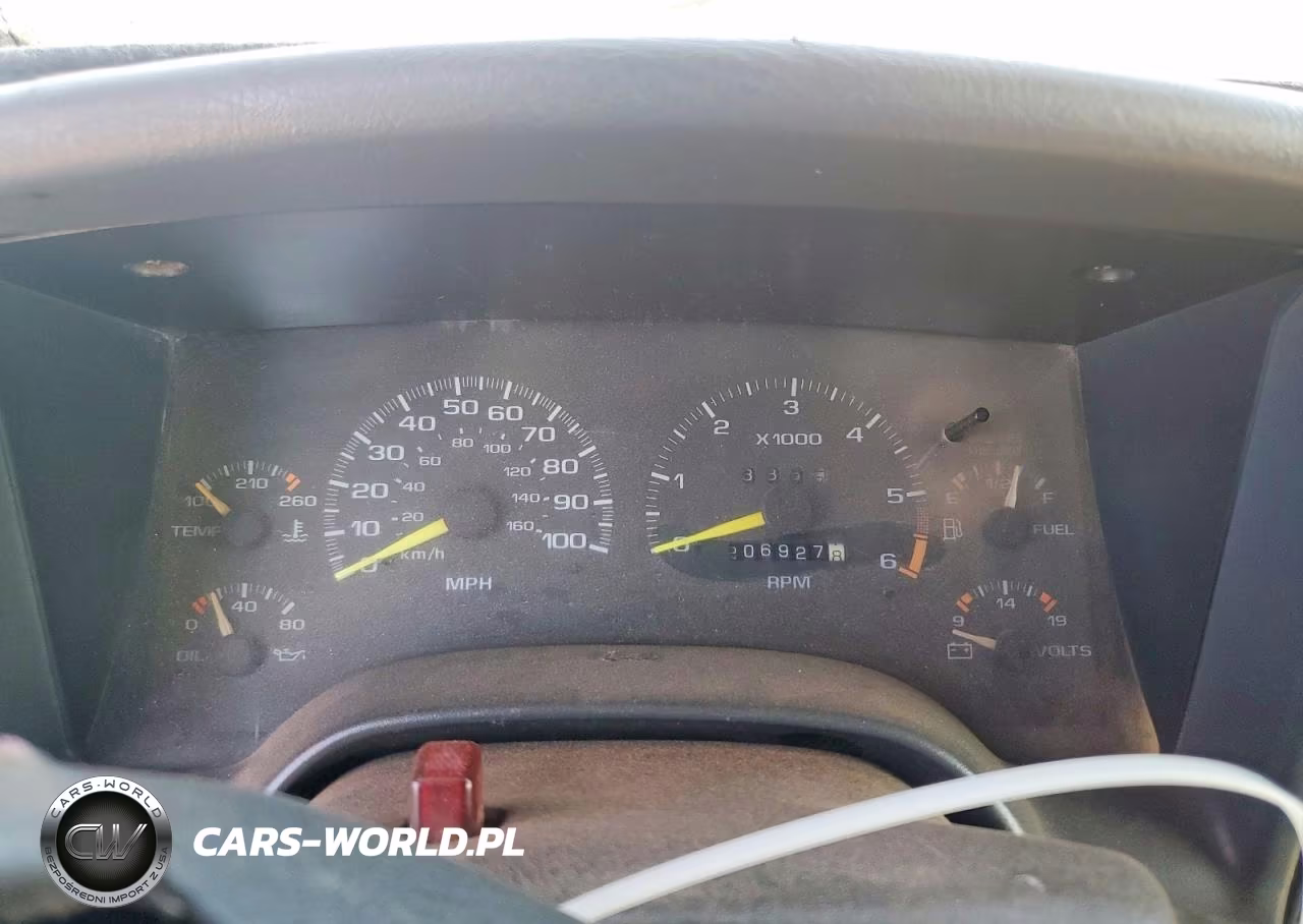1997 Chevrolet S Truck S10 VIN:1GCDT19W9V8113928 - 9