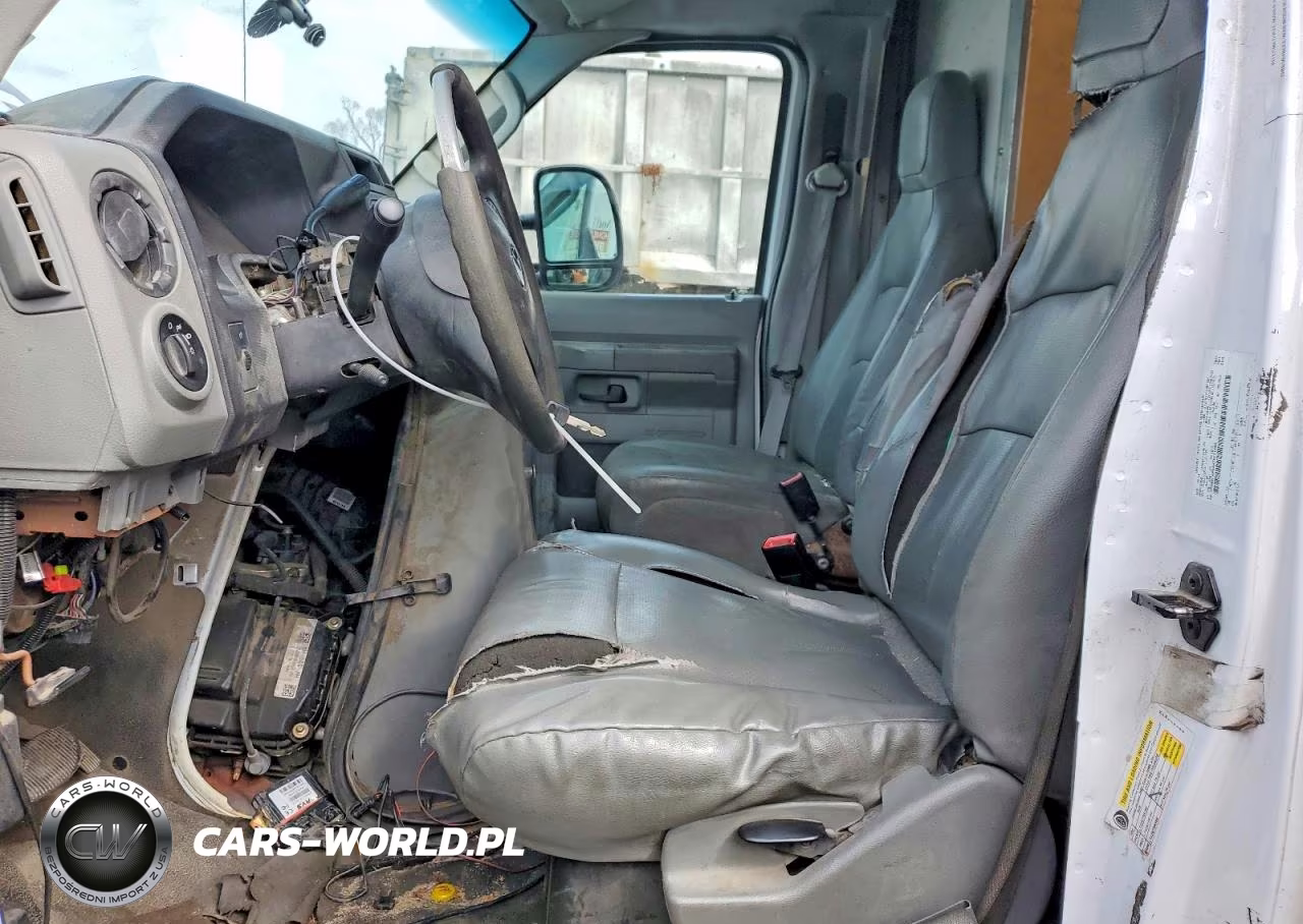 2019 Ford E450 Delivery Truck VIN:1FDWE4F64KDC11109 - 7