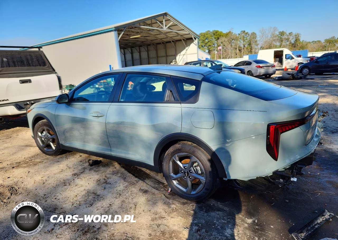 2026 Kia K4 Lxs VIN:3KPFT4DE5TE254054 - 2