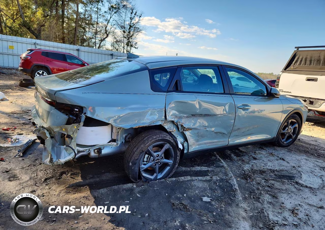 2026 Kia K4 Lxs VIN:3KPFT4DE5TE254054 - 3