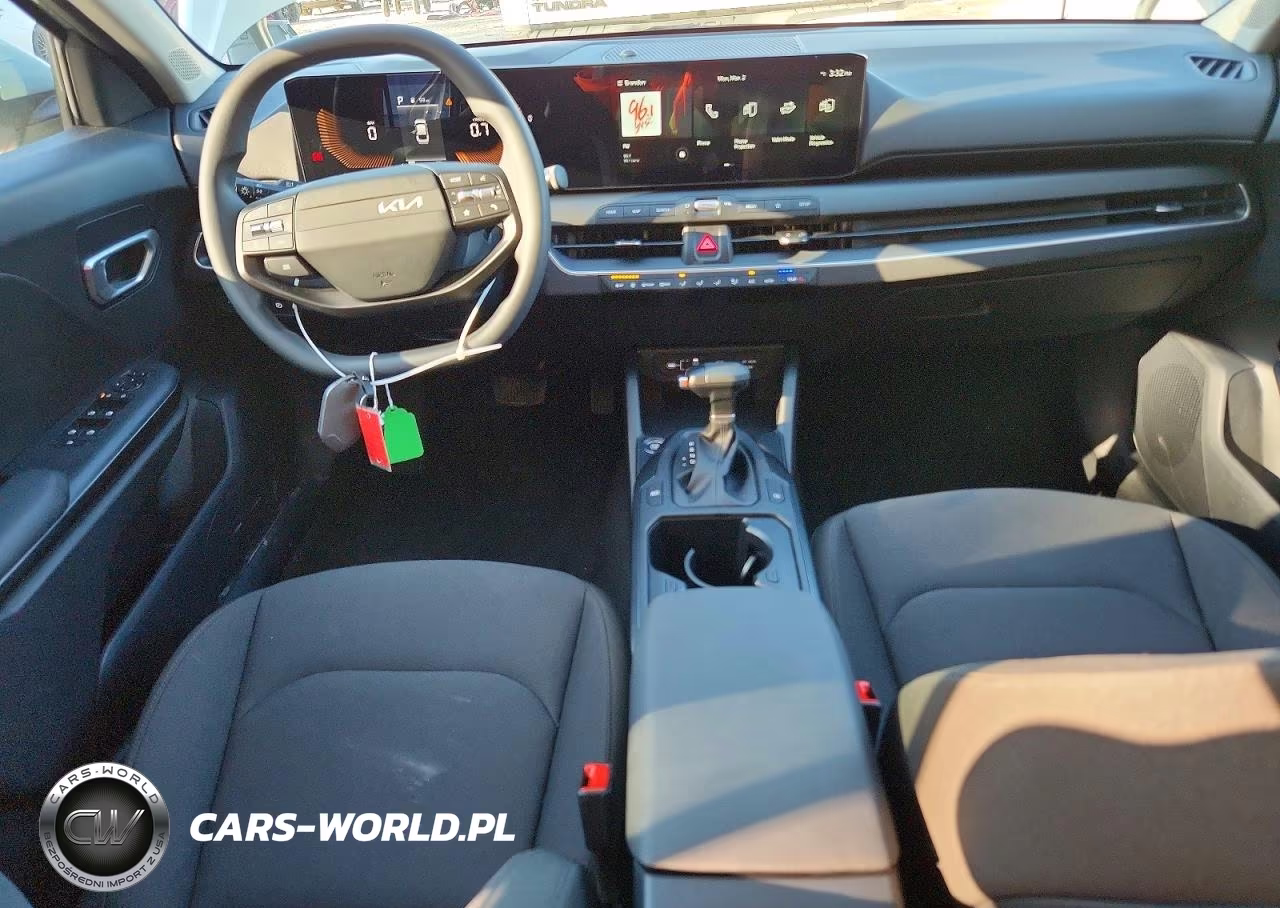 2026 Kia K4 Lxs VIN:3KPFT4DE5TE254054 - 8
