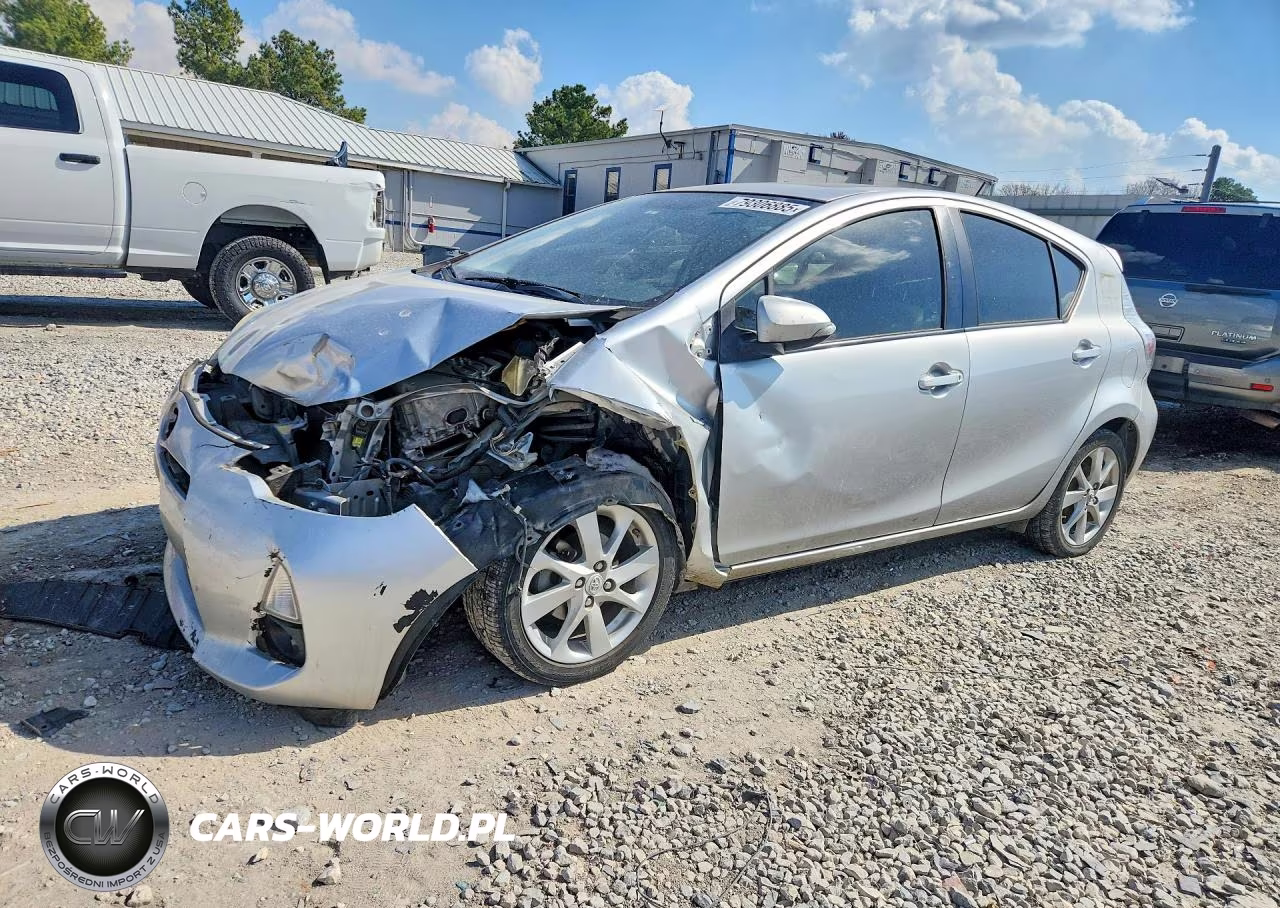 2012 Toyota Prius C Four