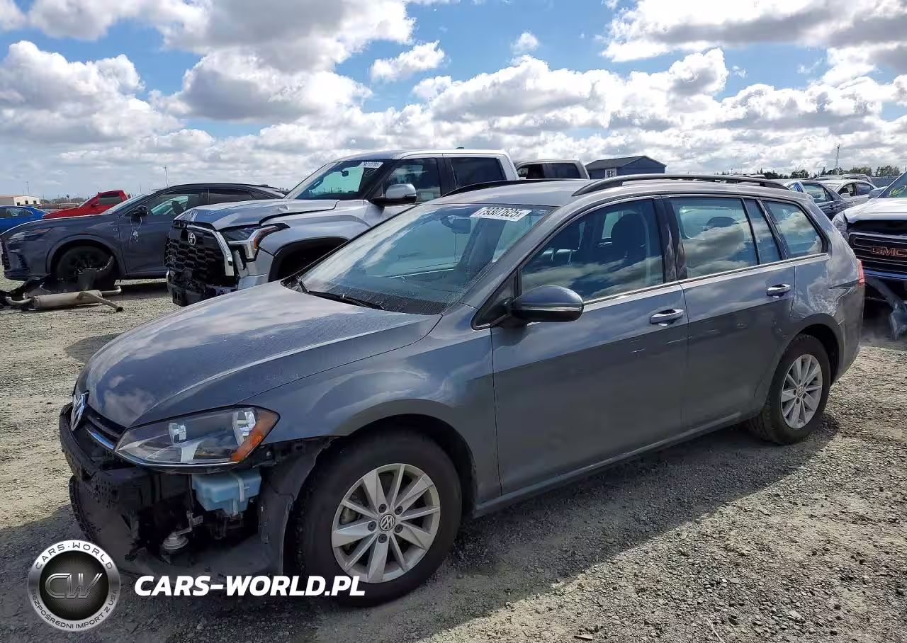2017 Volkswagen Golf Sportwagen S