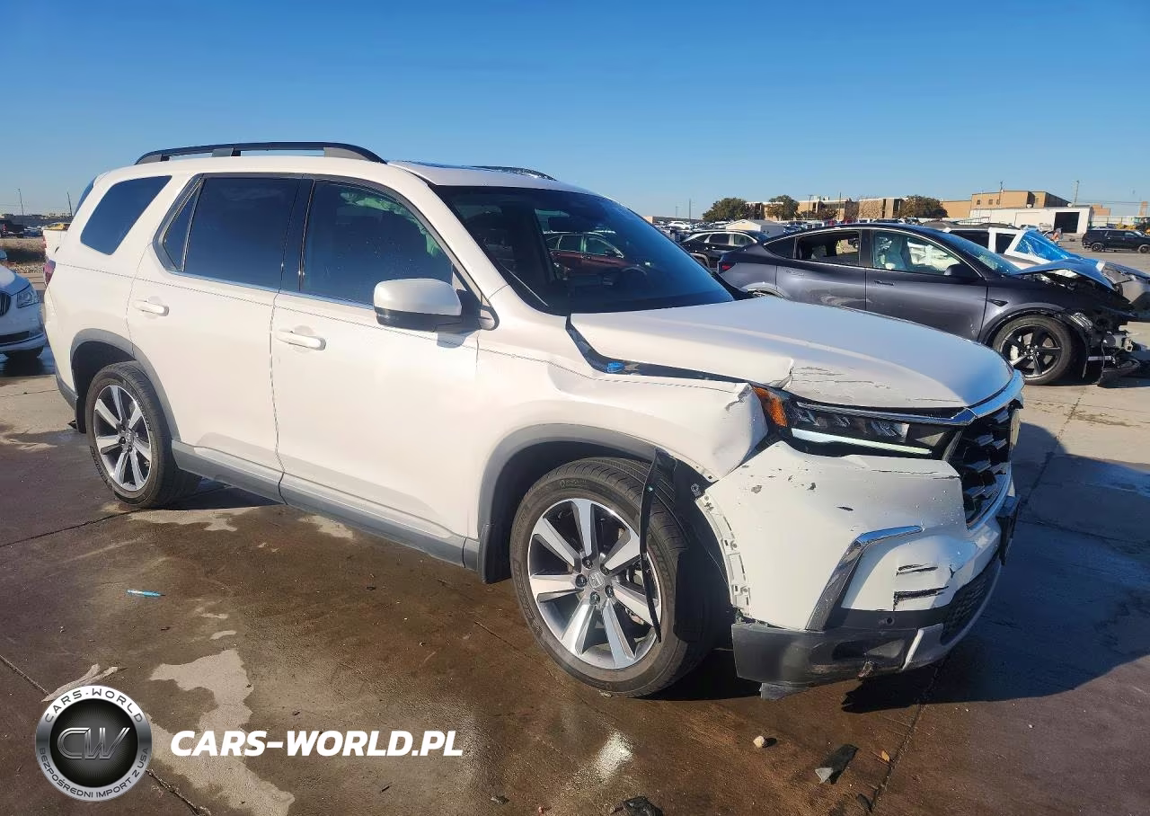2023 Honda Pilot Touring VIN:5FNYG2H73PB001554 - 4