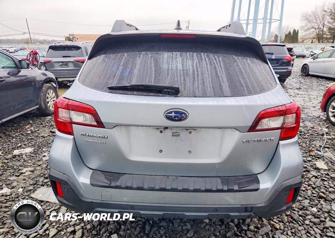 2018 Subaru Outback 2.5I Limited VIN:4S4BSANC9J3367339 - 6