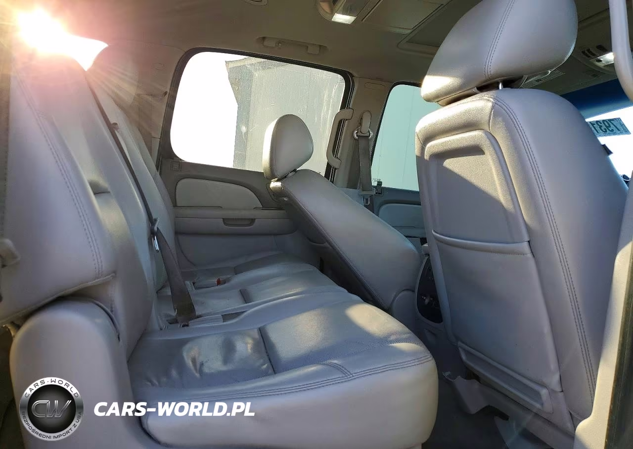 2012 Chevrolet Suburban K1500 Ltz VIN:1GNSKKE77CR174658 - 11