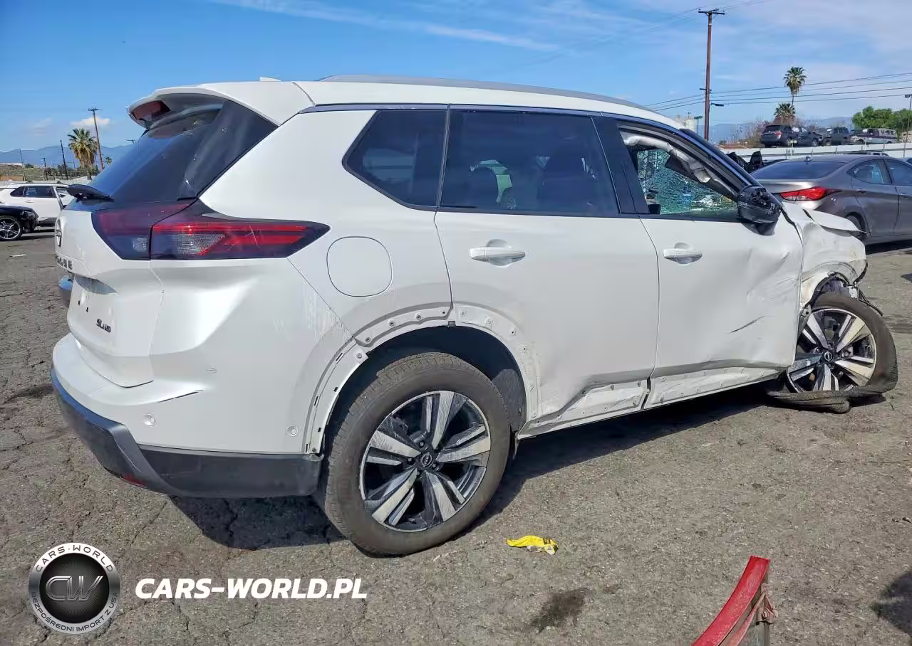 2026 Nissan Rogue Sl VIN:5N1BT3CB1TC696994 - 3