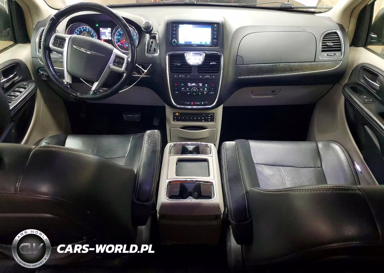 2011 Chrysler Town & Country Touring L VIN:2A4RR8DGXBR797105 - 8