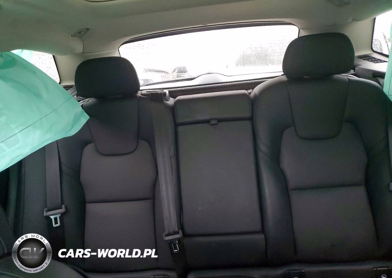 2023 Volvo Xc60 Plus VIN:YV4L12RN8P1311598 - 10