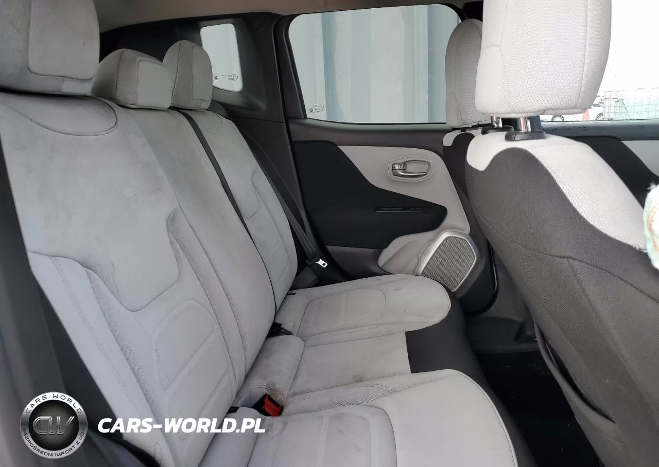 2018 Jeep Renegade Latitude VIN:ZACCJBBB1JPG96691 - 11