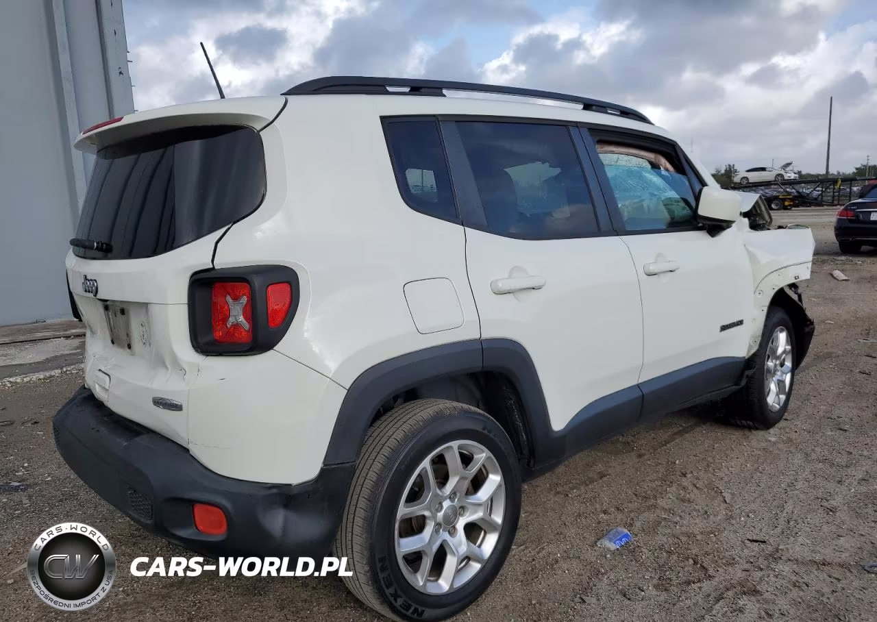 2018 Jeep Renegade Latitude VIN:ZACCJBBB1JPG96691 - 3