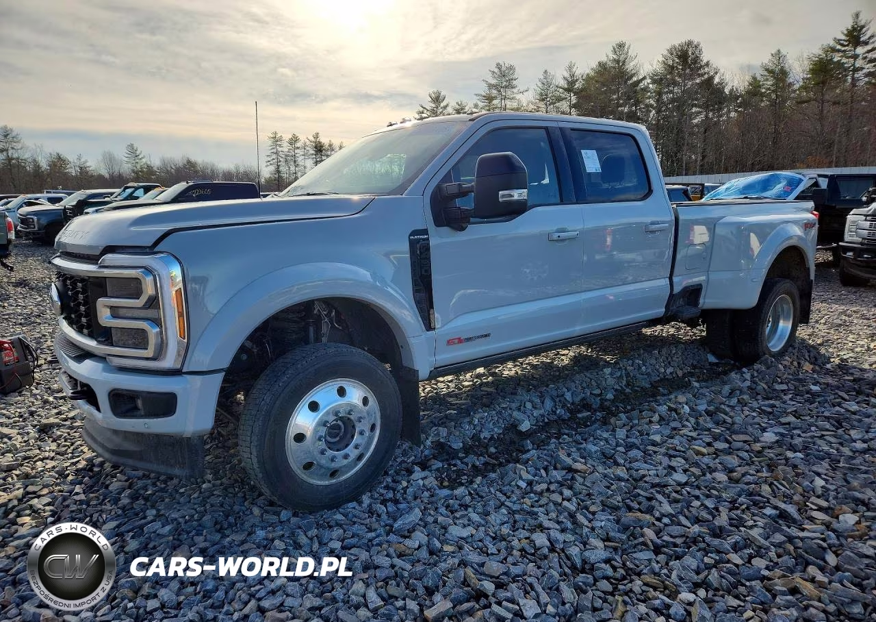 2025 Ford F450 Super Duty