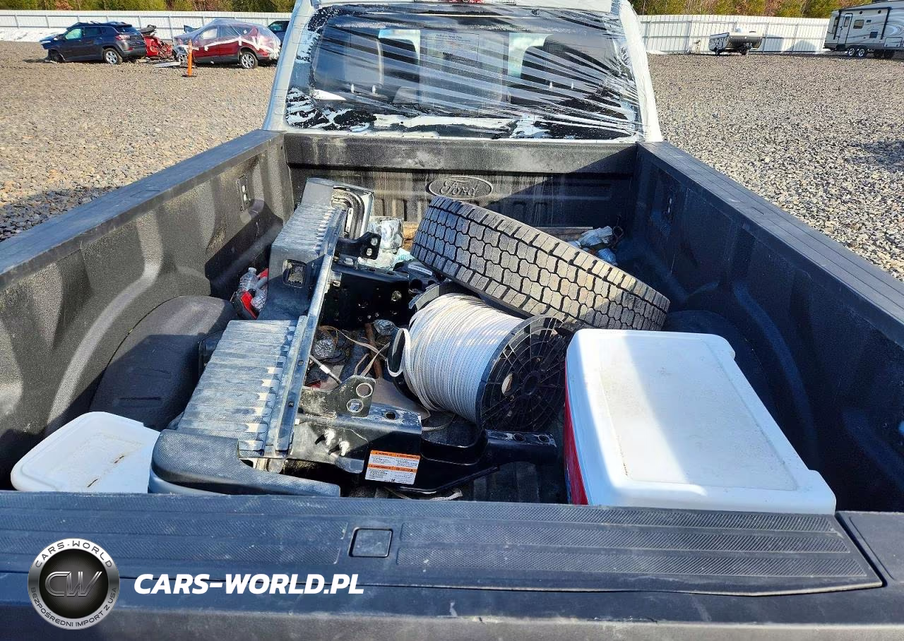 2025 Ford F450 Super Duty VIN:1FT8W4DM7SED72429 - 10