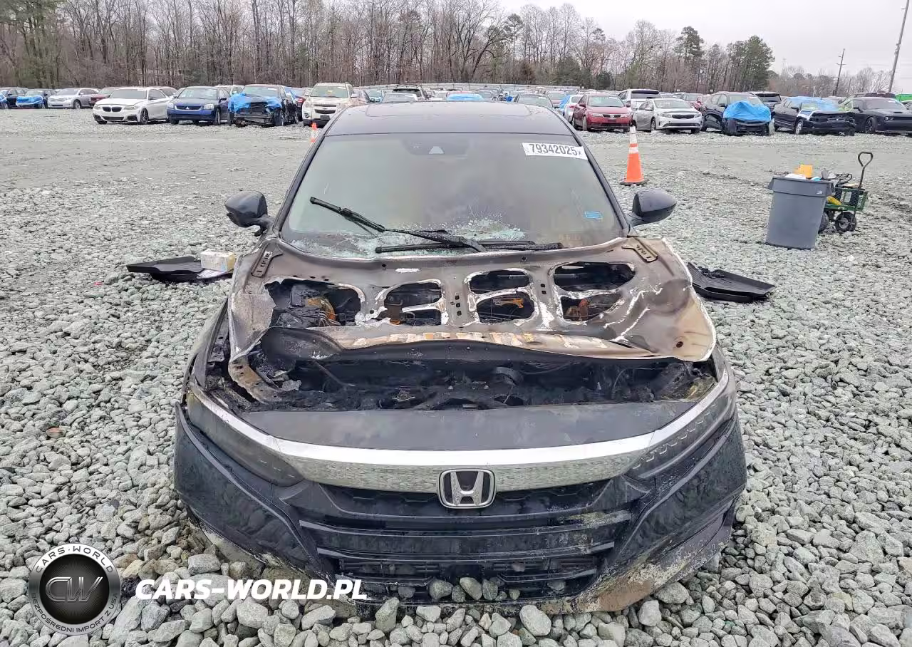 2019 Honda Accord Touring VIN:1HGCV2F94KA035963 - 5