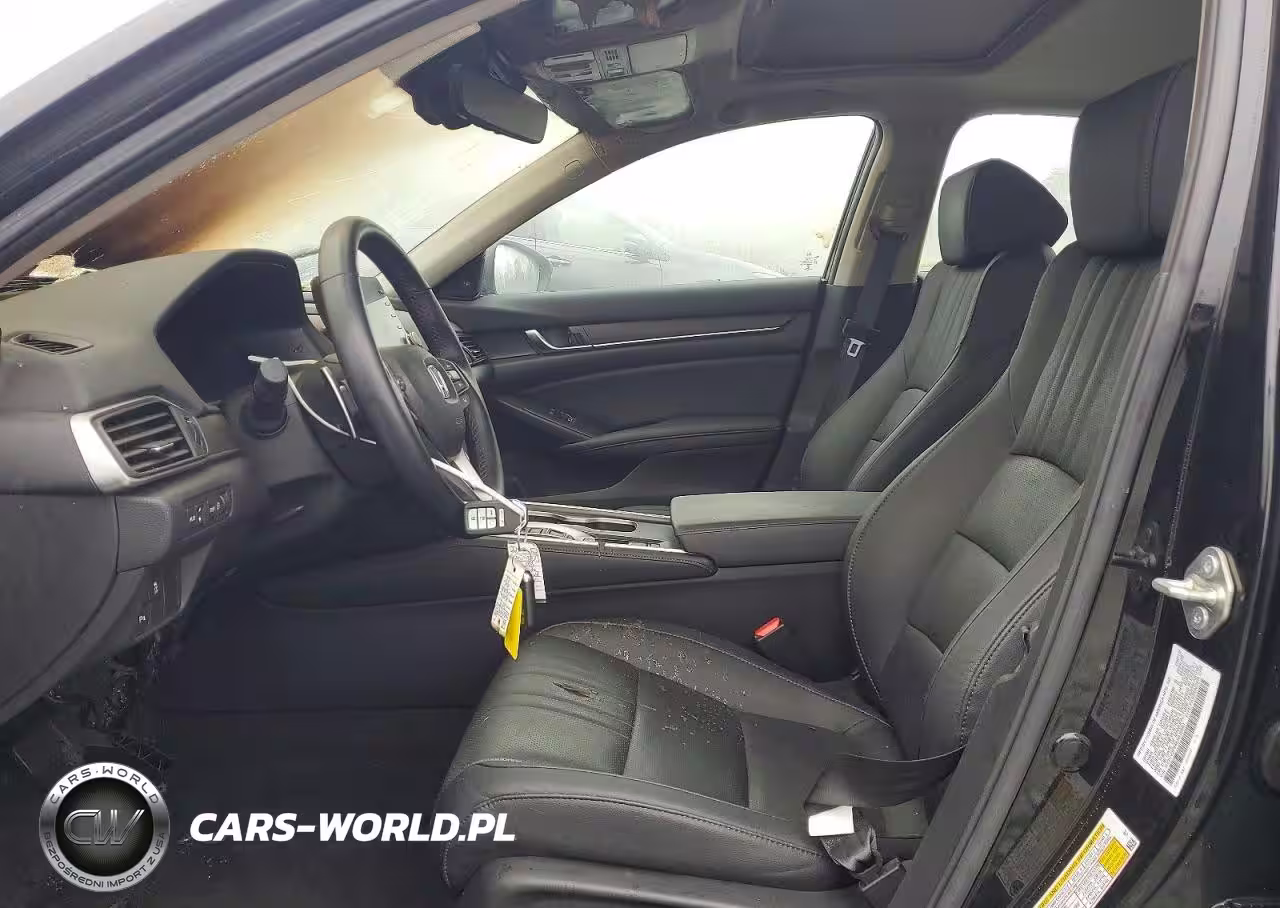 2019 Honda Accord Touring VIN:1HGCV2F94KA035963 - 7