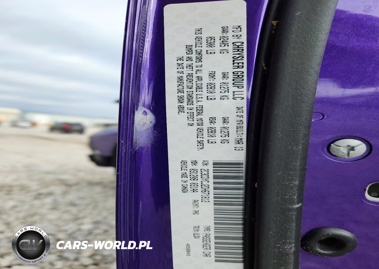 2013 Dodge Challenger Srt-8 VIN:2C3CDYCJ2DH671812 - 13