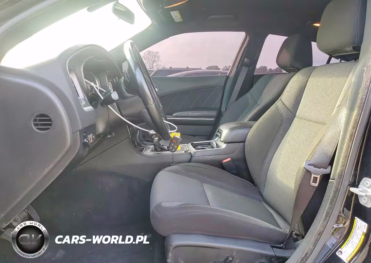 2020 Dodge Charger VIN:2C3CDXBG8LH138068 - 7