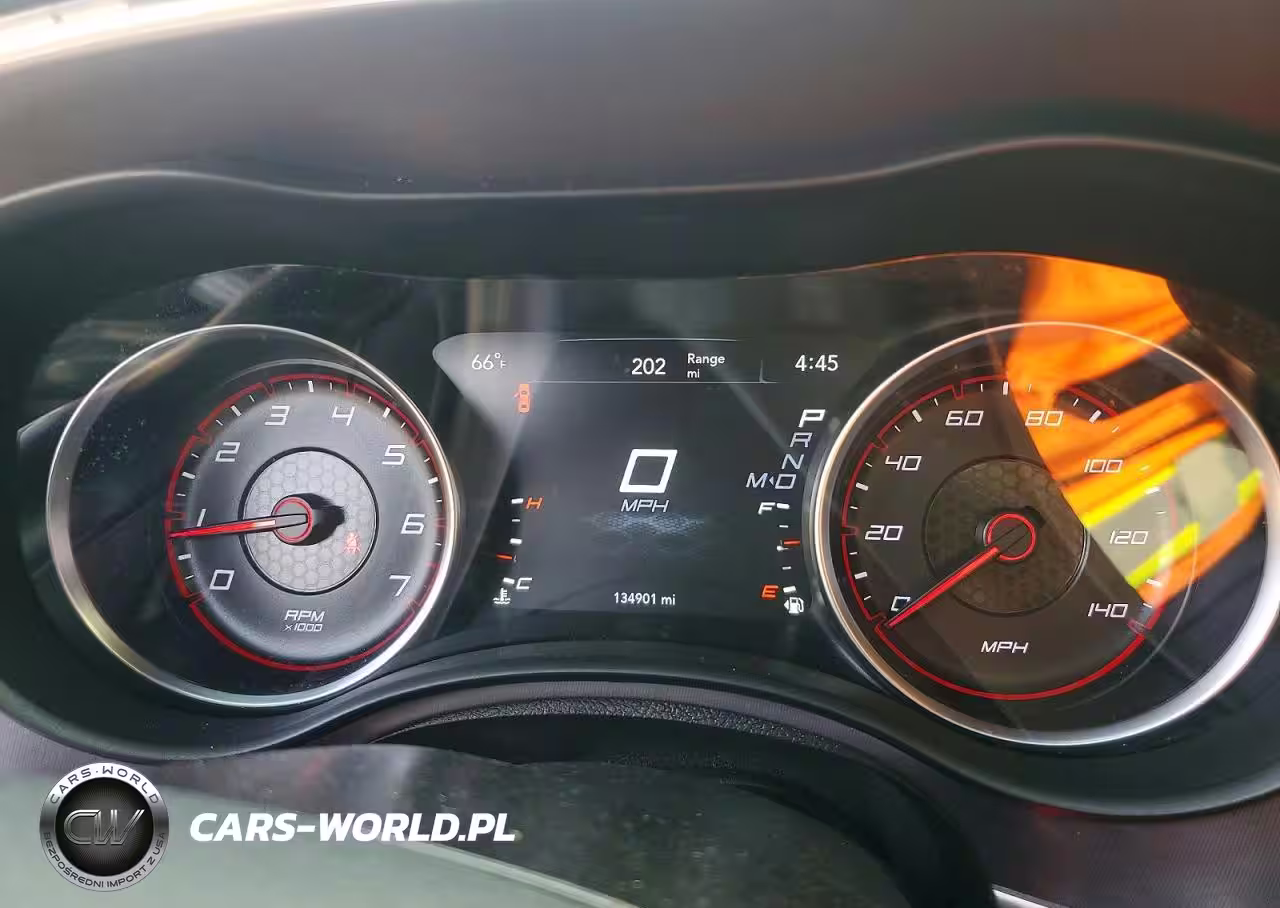 2020 Dodge Charger VIN:2C3CDXBG8LH138068 - 9