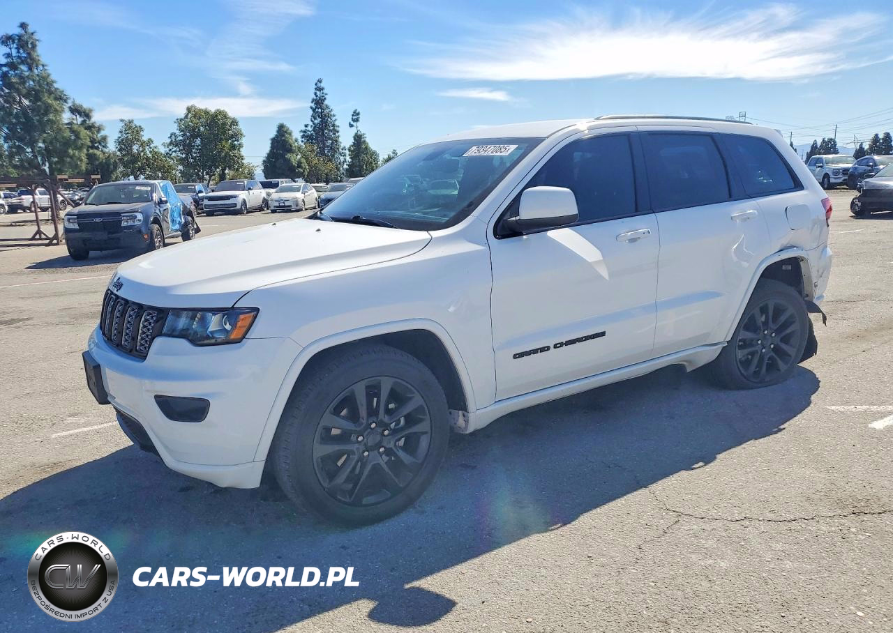 2018 Jeep Grand Cherokee Laredo