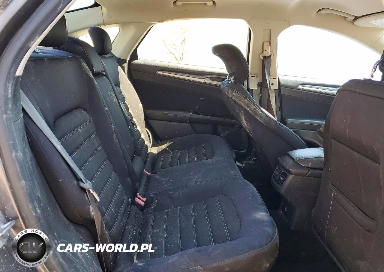2014 Ford Fusion Se VIN:3FA6P0H7XER375592 - 10