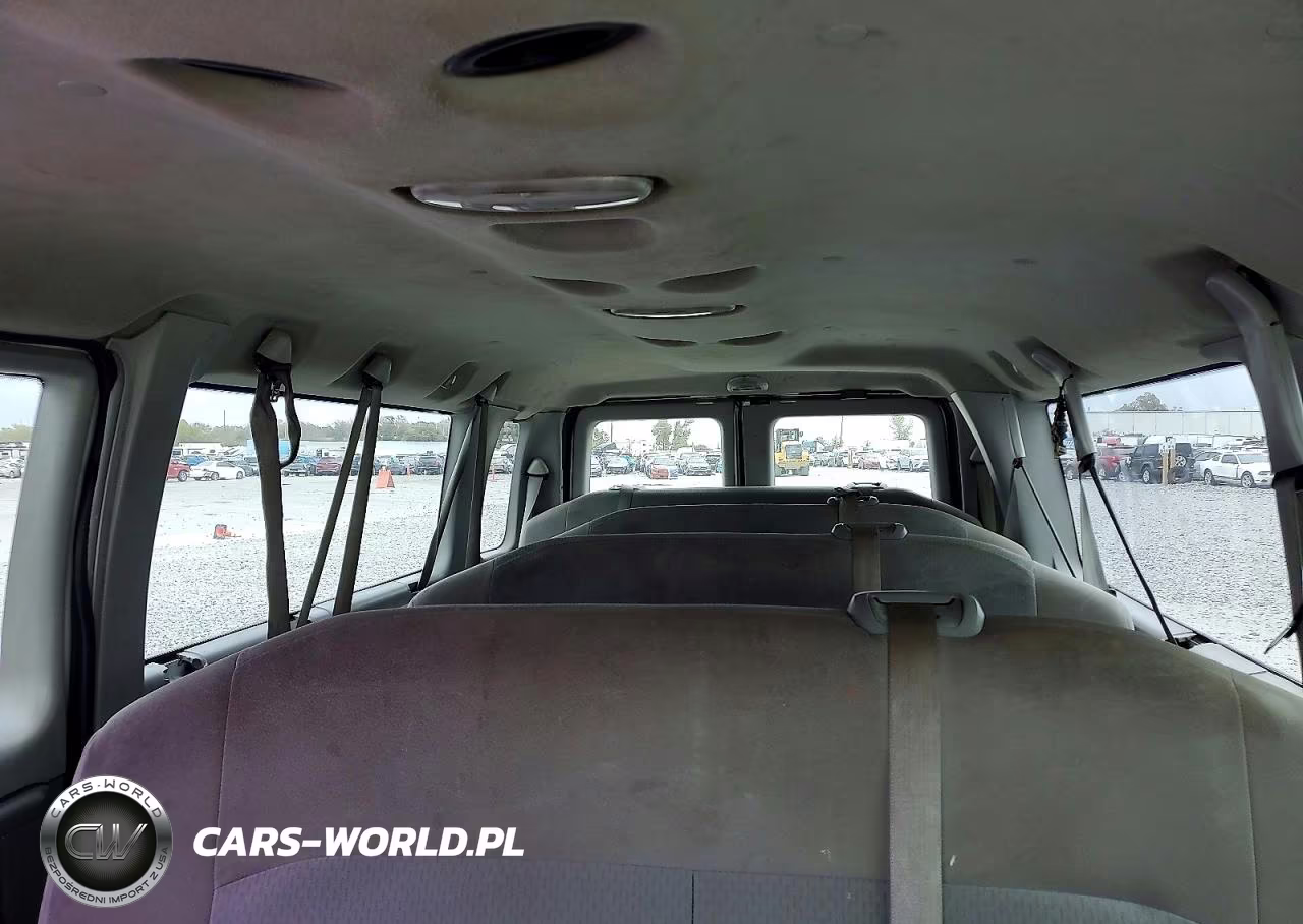 2010 Ford Econoline E350 Super Duty Wagon VIN:1FBSS3BL8ADA12648 - 10