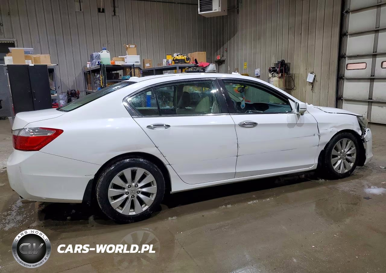 2015 Honda Accord Exl VIN:1HGCR2F82FA004745 - 3