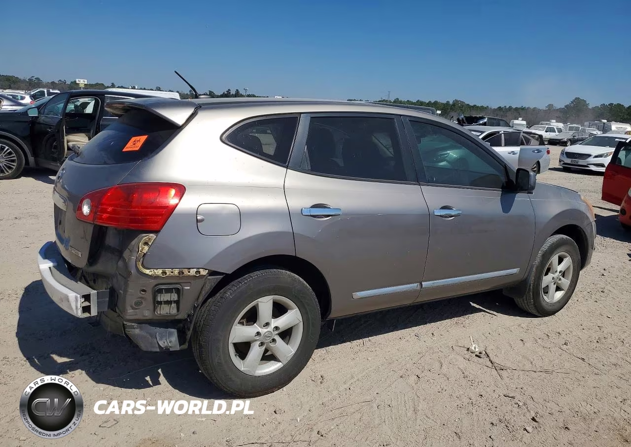 2013 Nissan Rogue S VIN:JN8AS5MT7DW547225 - 3