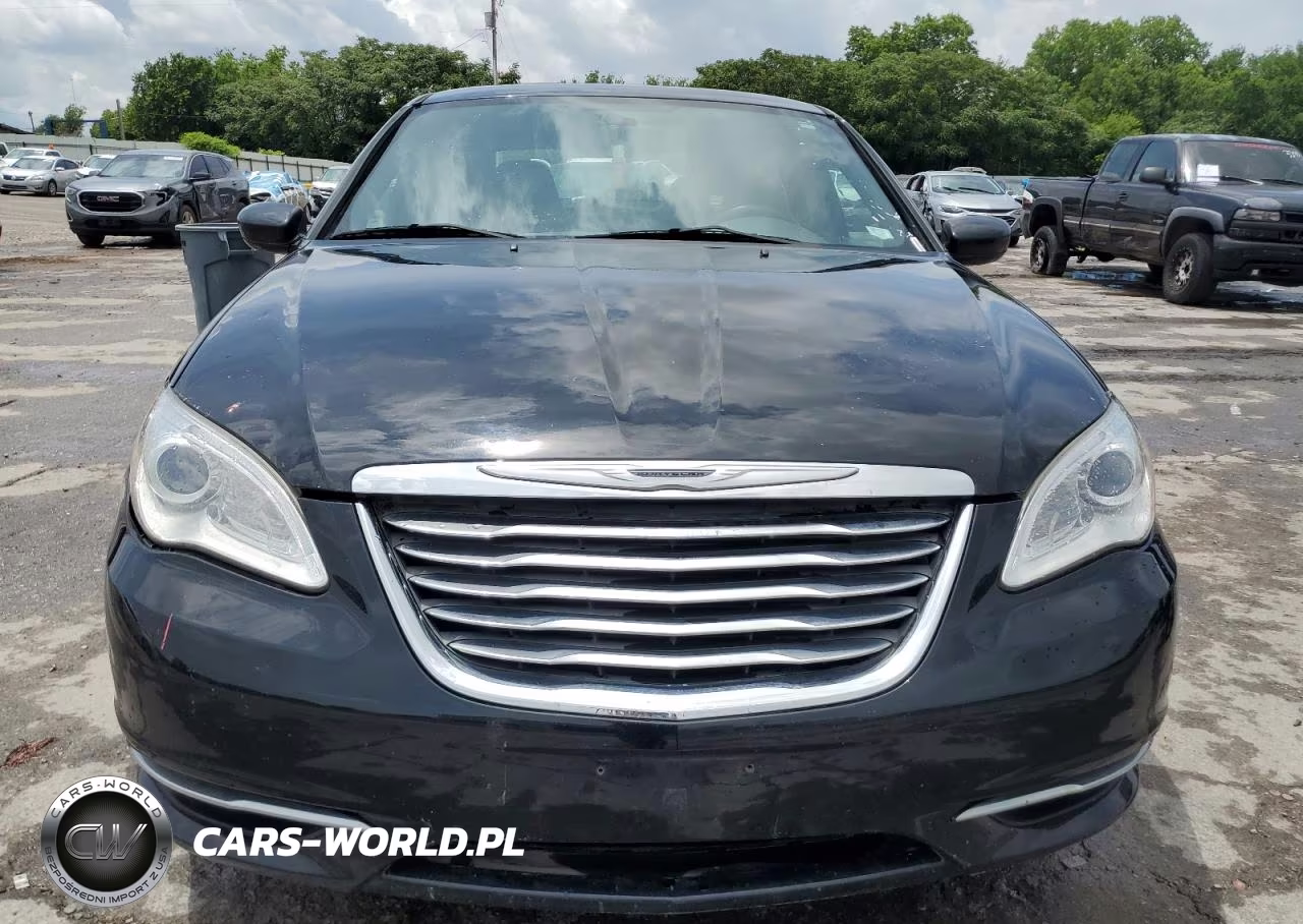 2013 Chrysler 200 Touring VIN:1C3CCBBB4DN690038 - 5