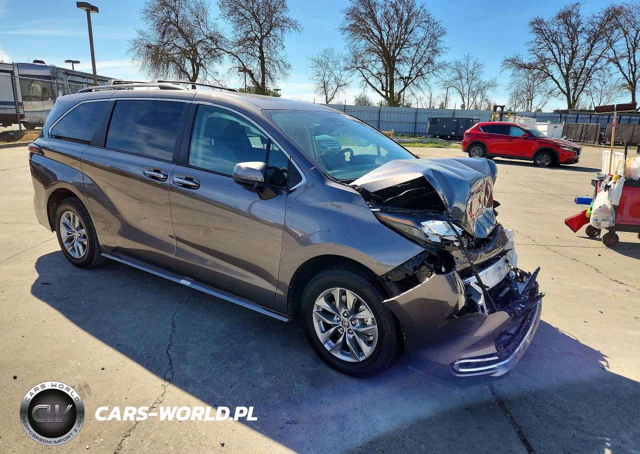 2024 Toyota Sienna Xle 7-Passenger VIN:5TDYSKFC8RS124909 - 4