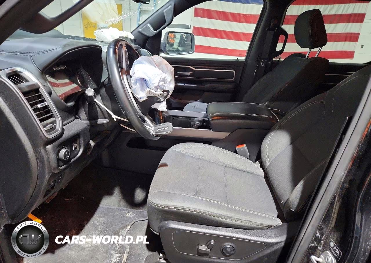 2021 Ram 1500 Big Horn VIN:1C6SRFFTXMN682324 - 7