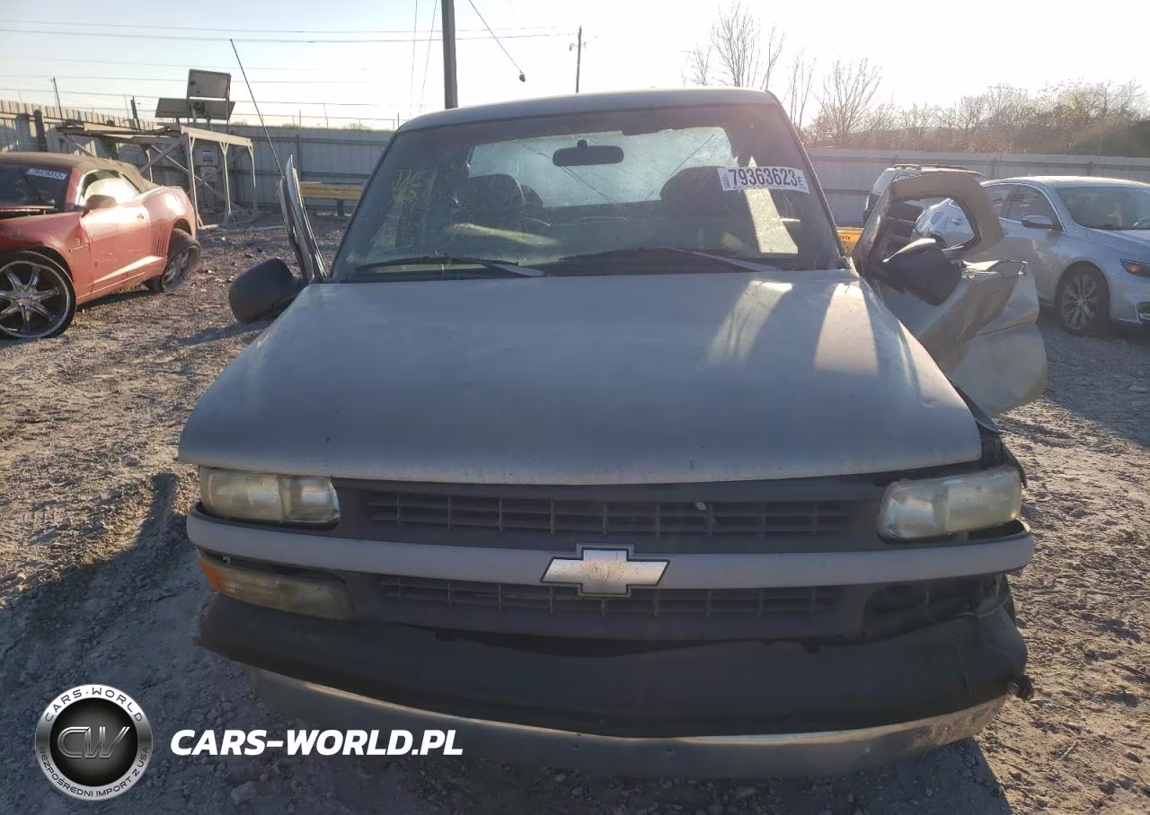 1999 Chevrolet Silverado C1500 VIN:2GCEC19V8X1225797 - 5