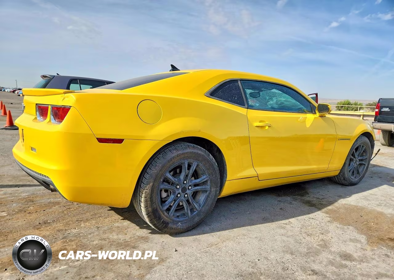 2012 Chevrolet Camaro Ls VIN:2G1FA1E3XC9141404 - 3